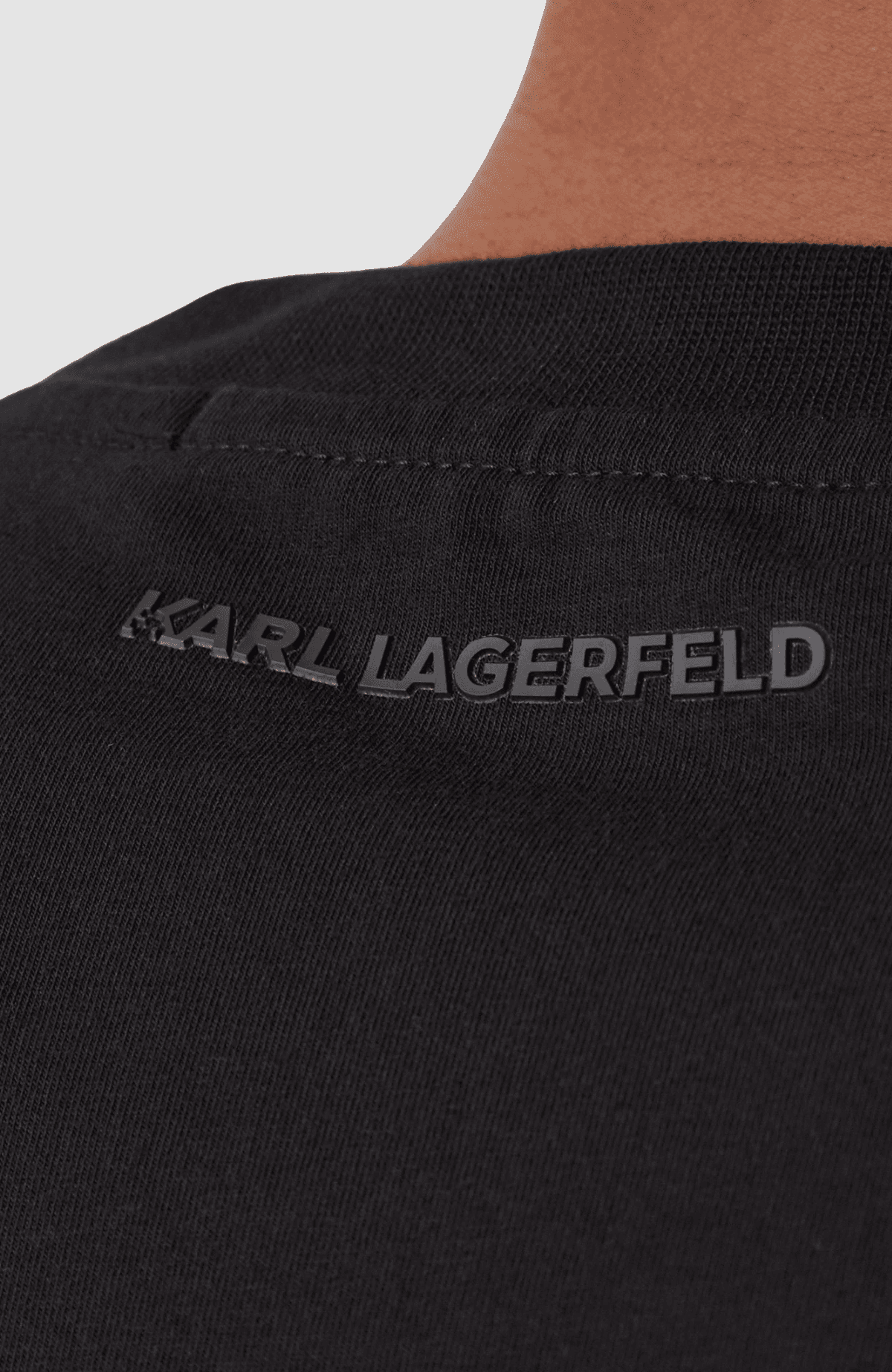 T-Shirt Crewneck