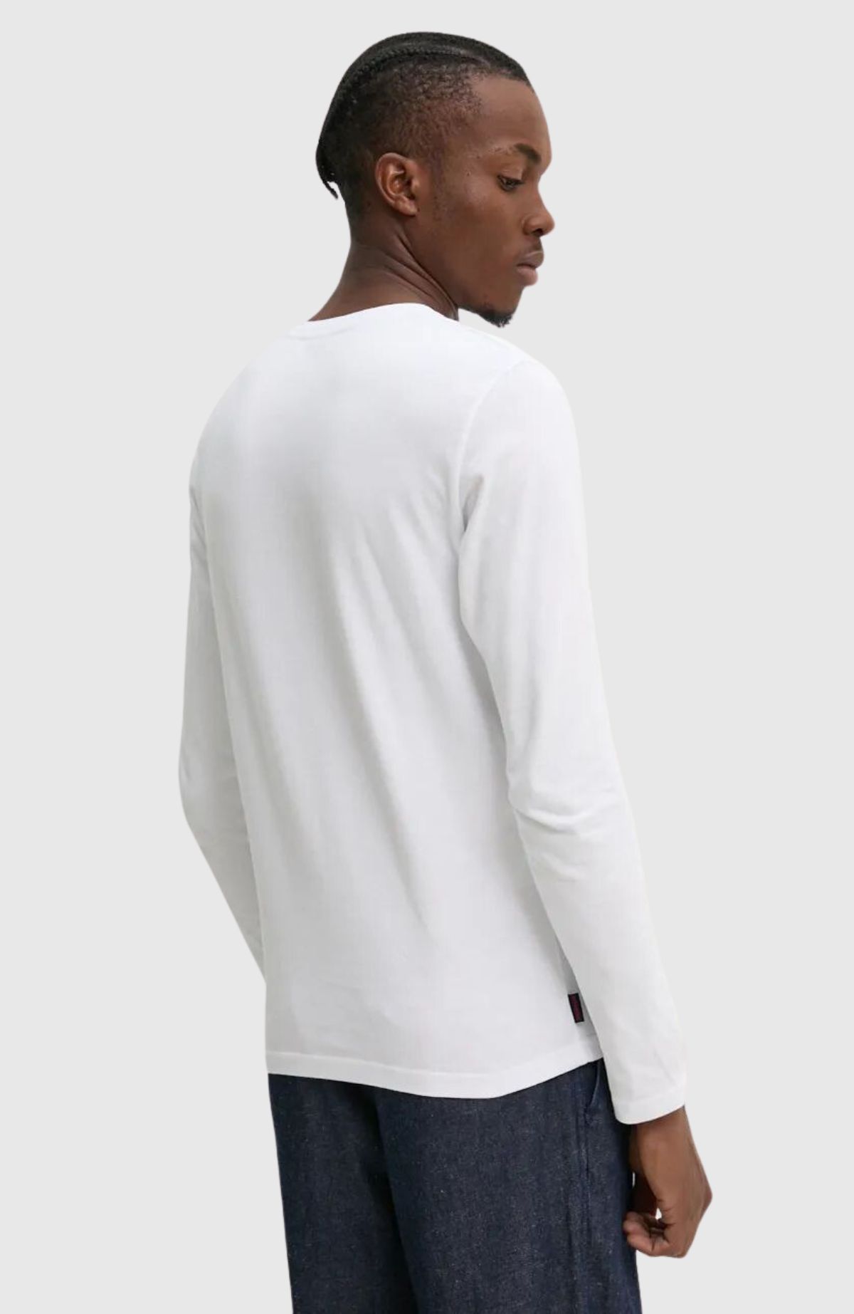 Essential Logo Long Sleeve Top