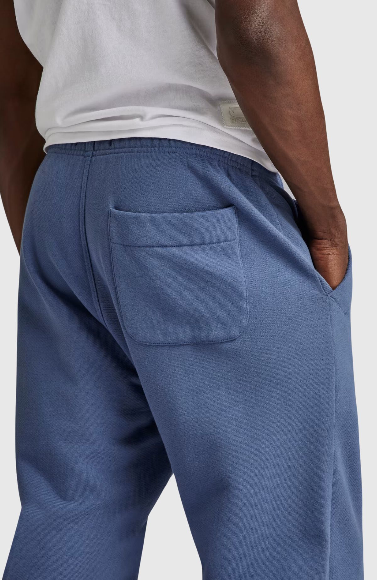 Essential loose tapered sw pant