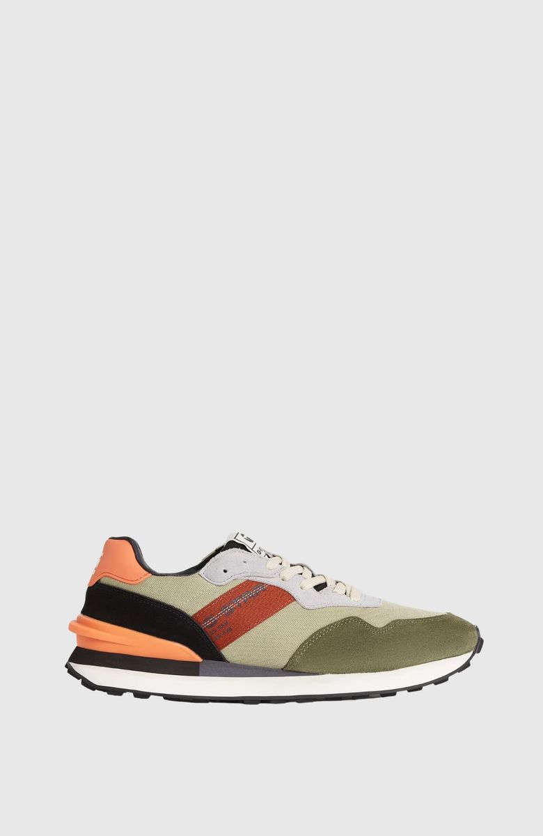 Abner Runner Low M