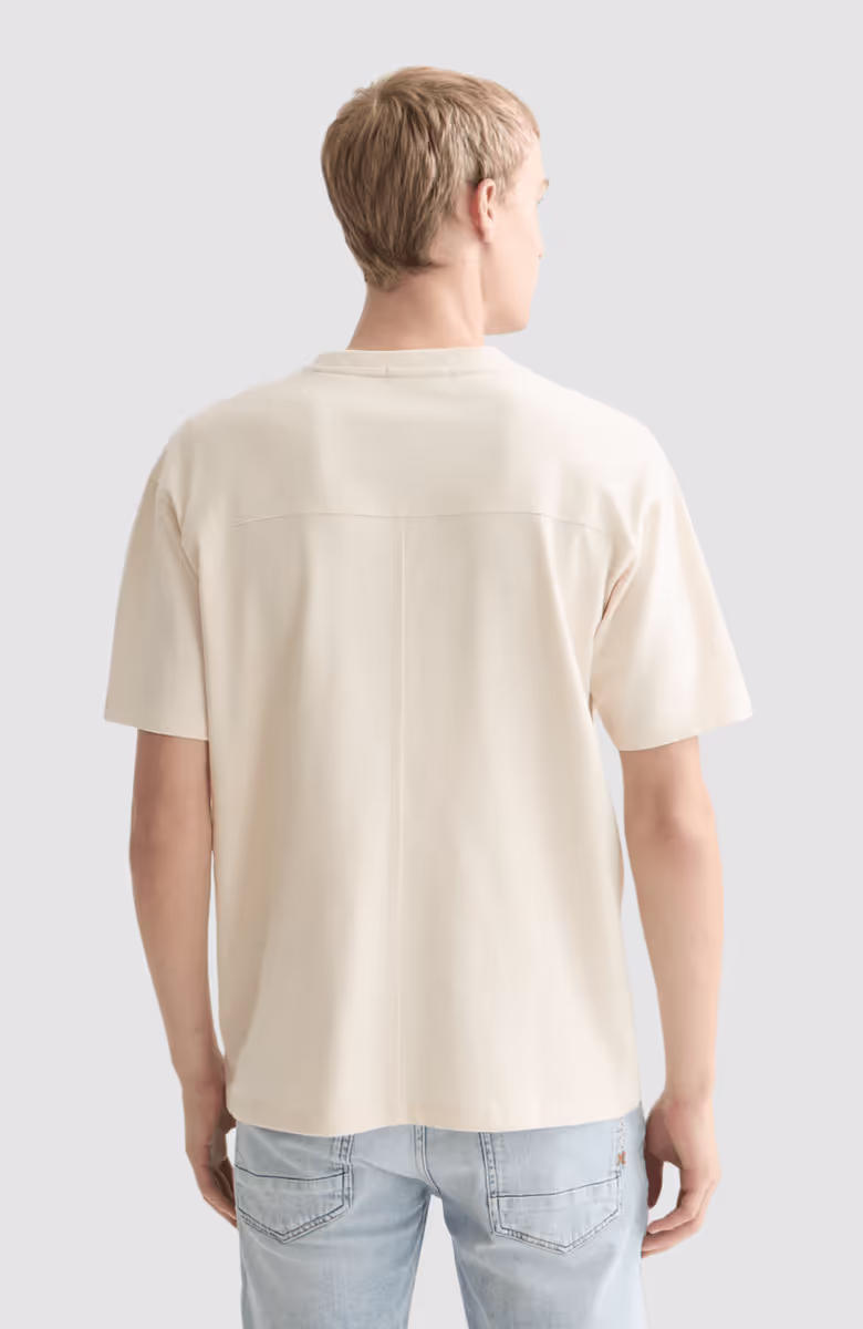 Slubyarn chest pocket artwork relaxedfit T-shirt