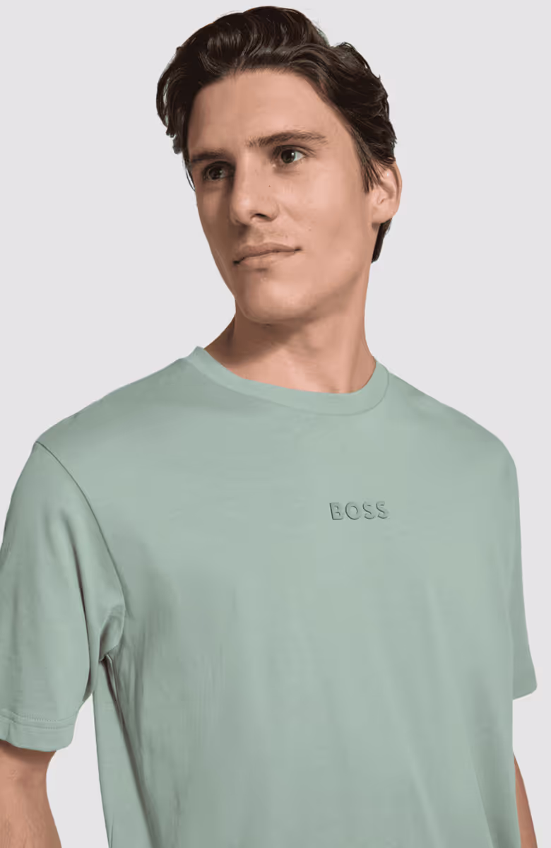 Tee 10
