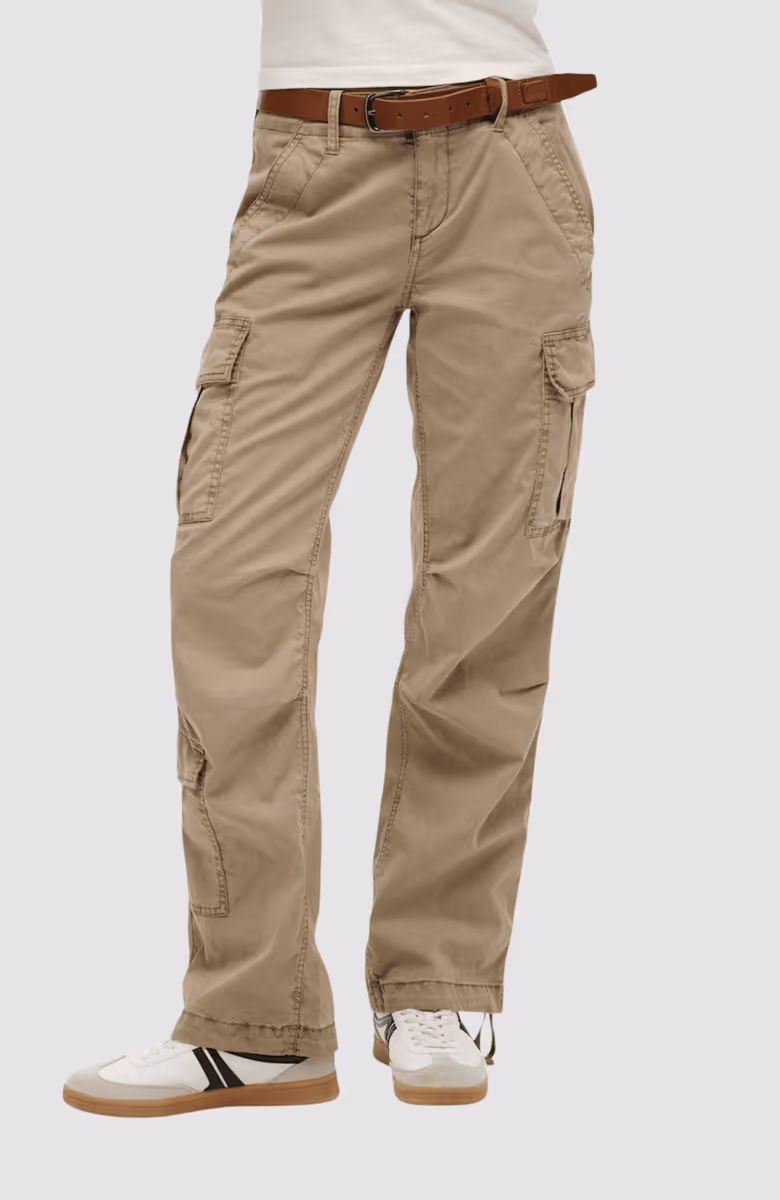 Low Rise Straight Cargo Pant