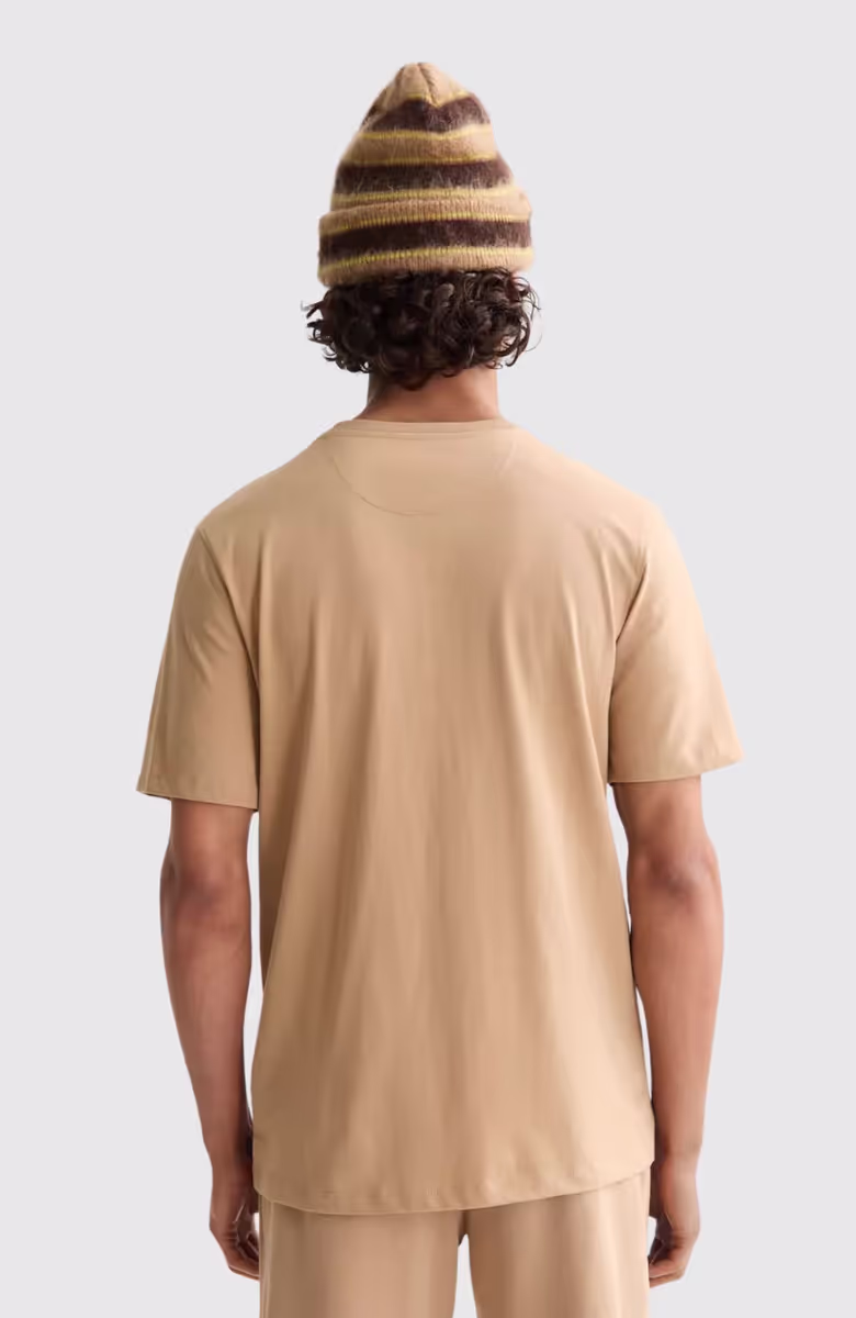 Seasonal Core - Regular-Fit Logo T-Shirt