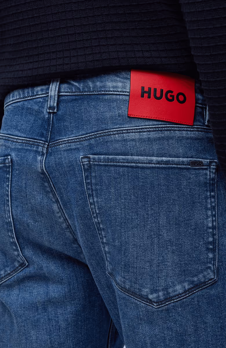 HUGO 708