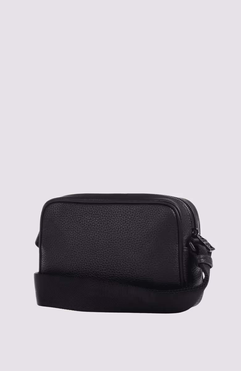 Nesh R_Crossbody