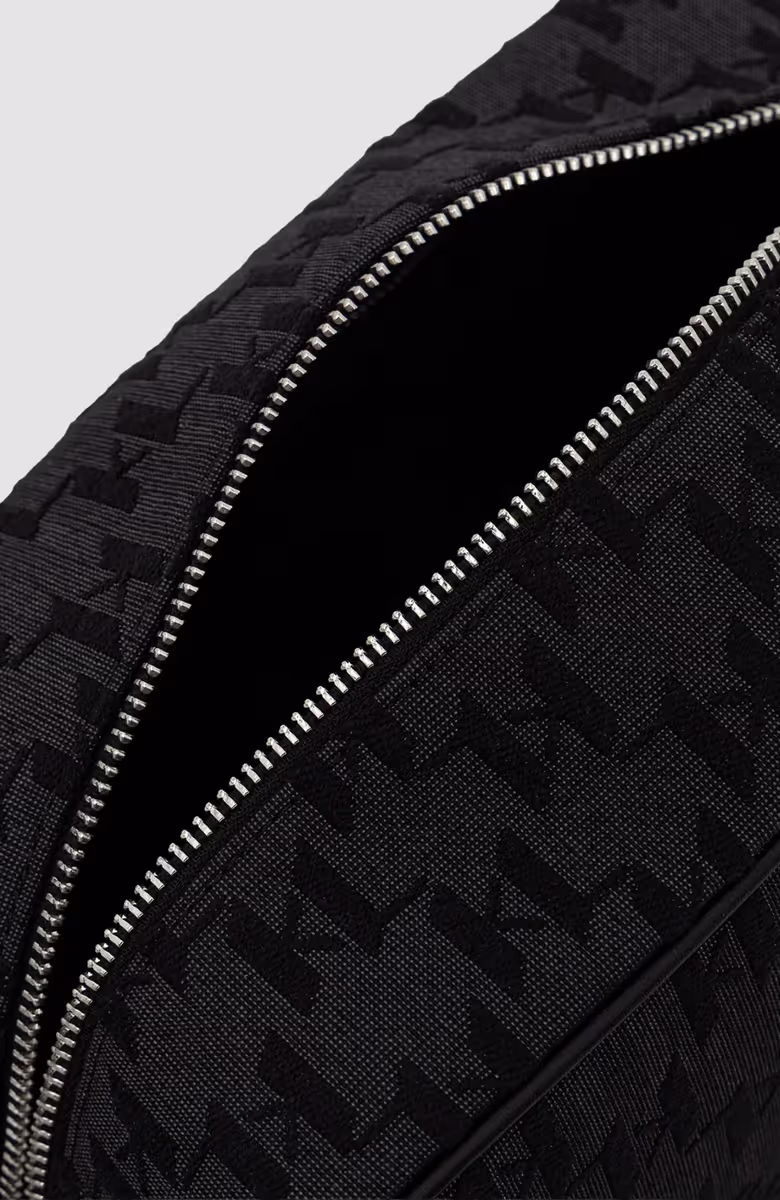 K/Monogram Jacquard Washbag