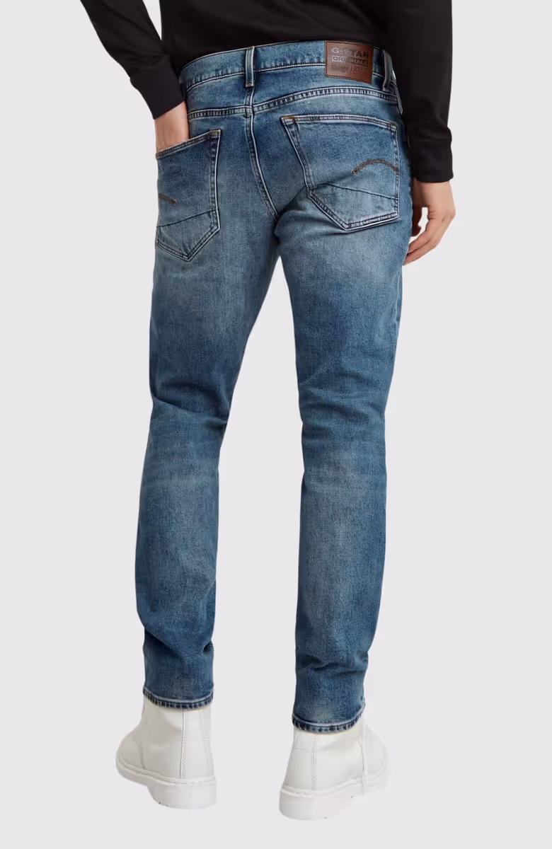 3301 Regular Tapered