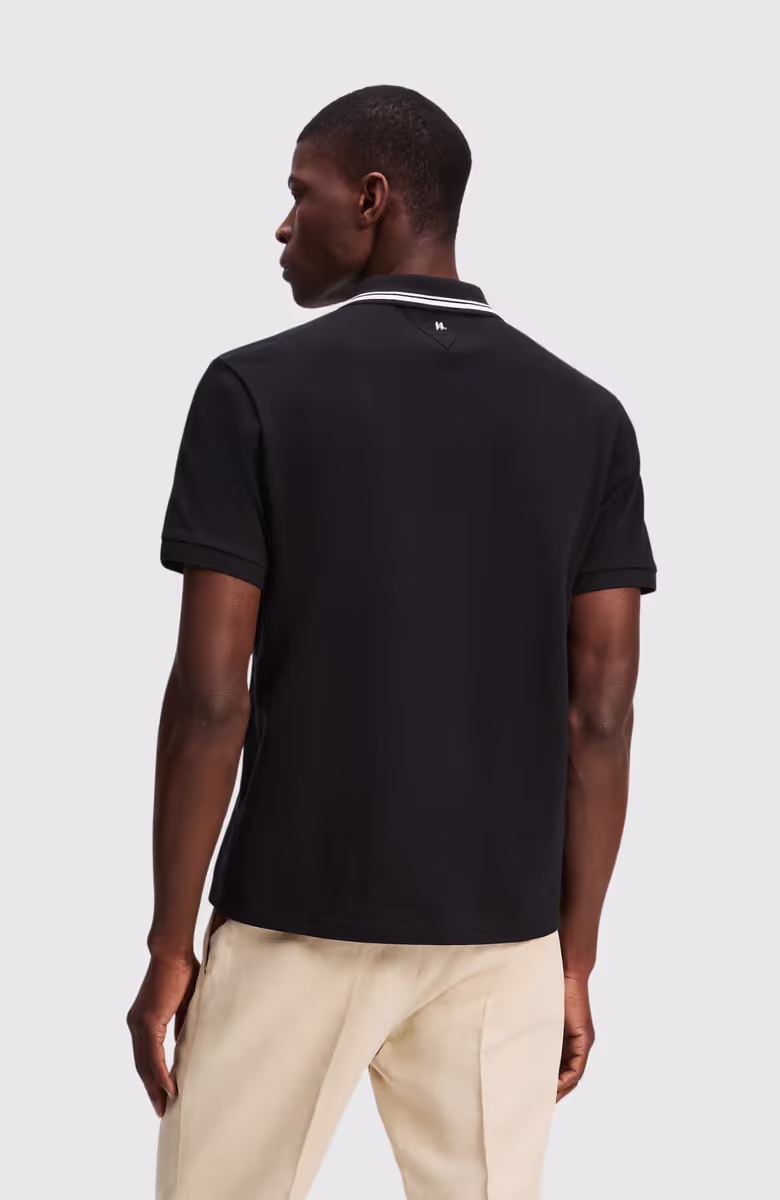 Polo W/ Contrast Details