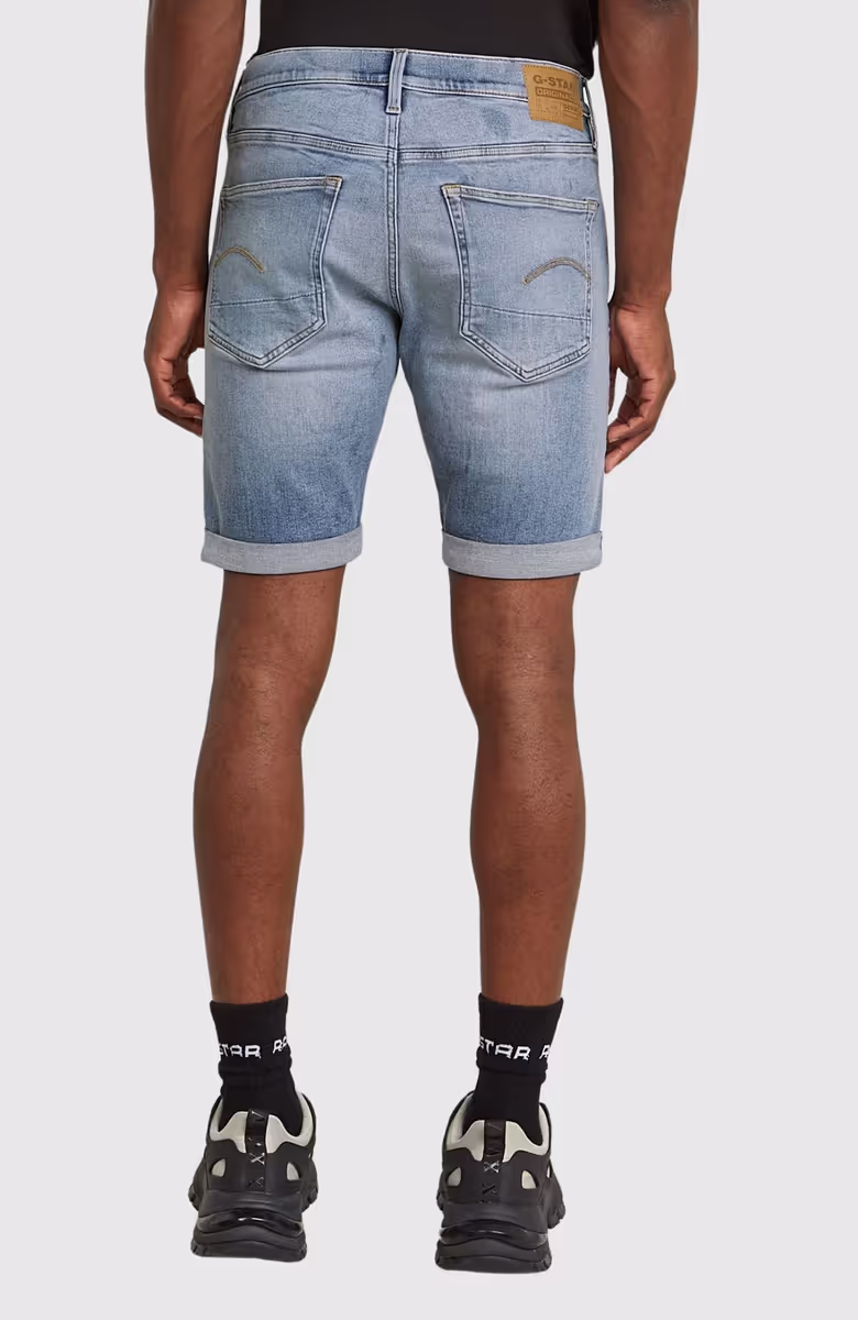 3301 Slim Short