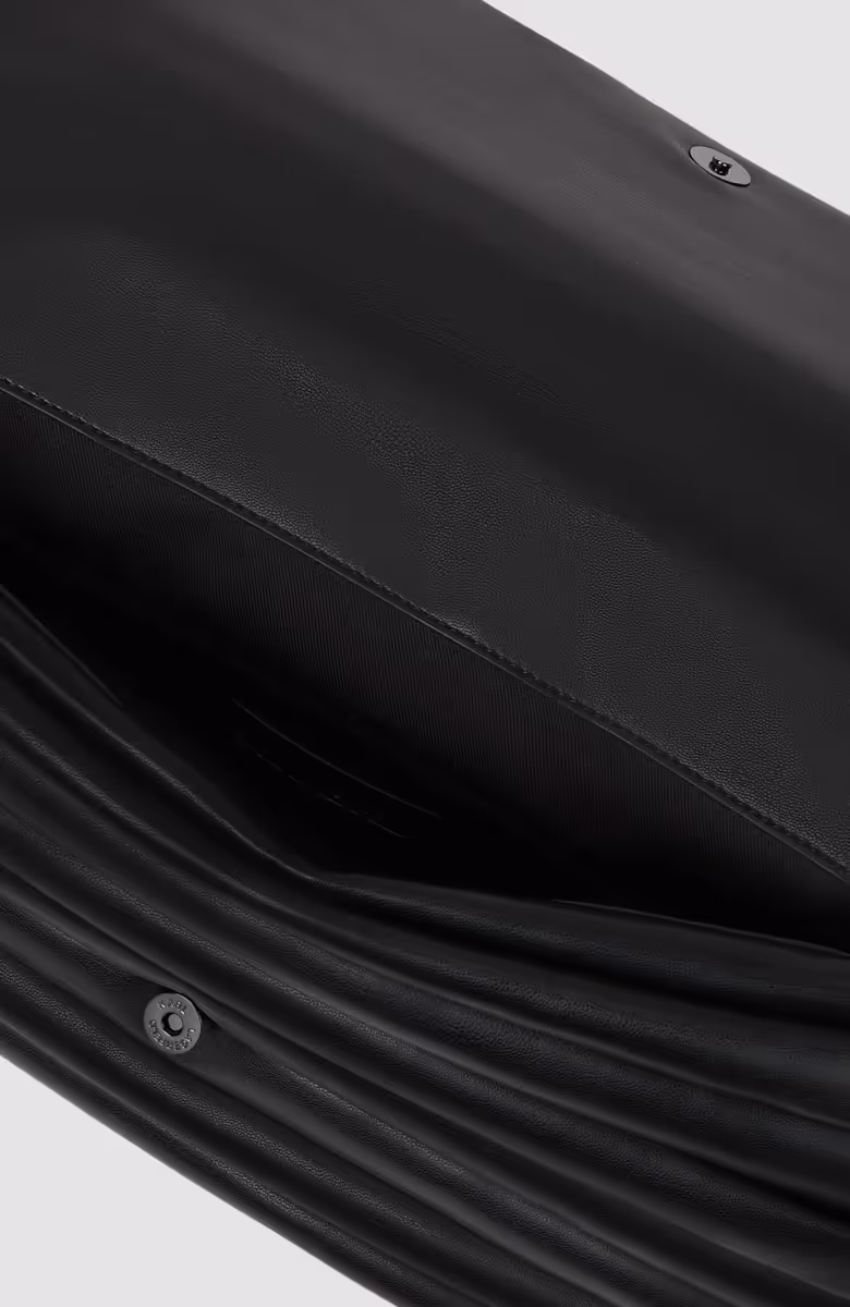 K/Essential Plie Md Flap Shb