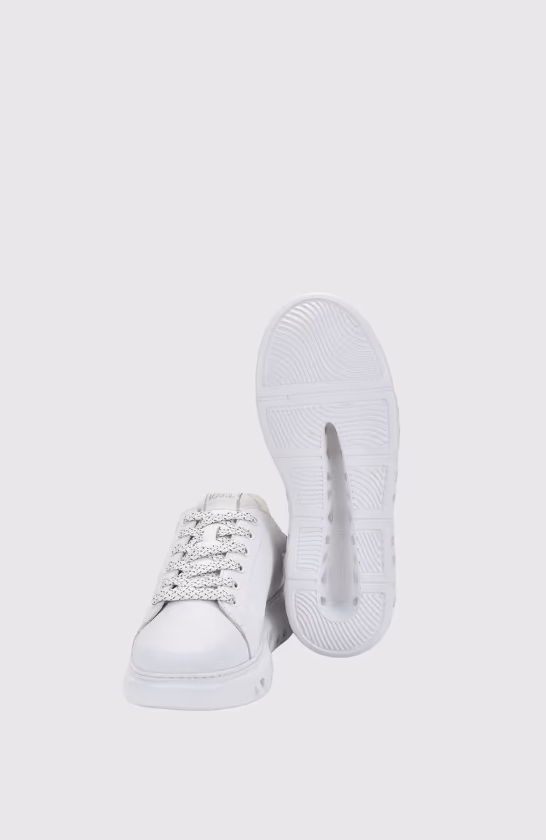KAPRI KITE Karl NFT Lo Lace