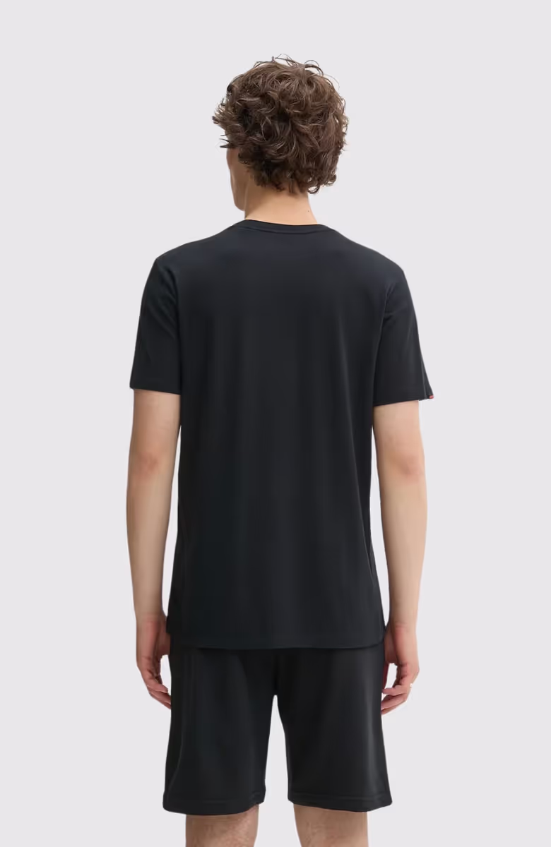 Classic Essential Tee