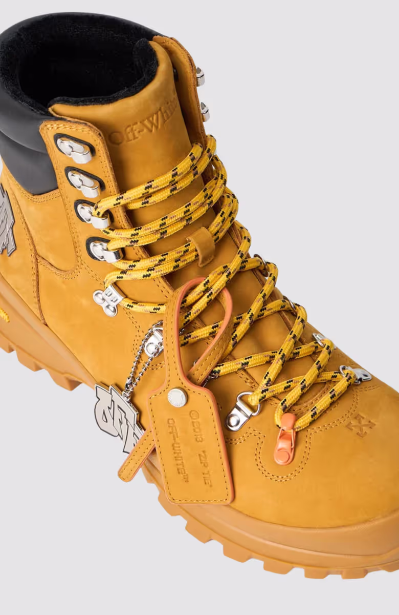 M Hiking Boot