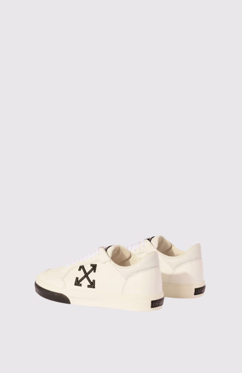 Vulc Low Calf Sneakers