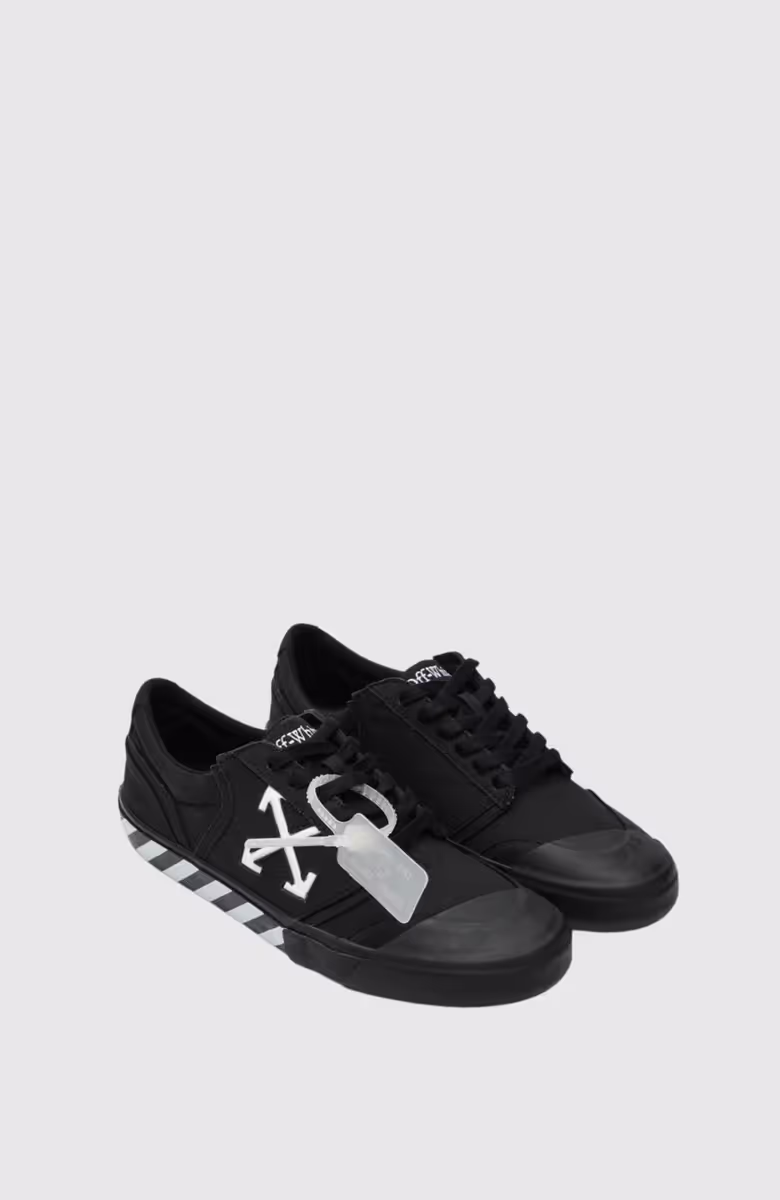 Vulc Low Calf Sneakers