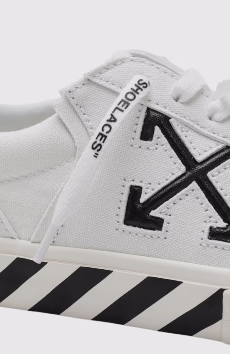 Vulc Low Calf Sneakers