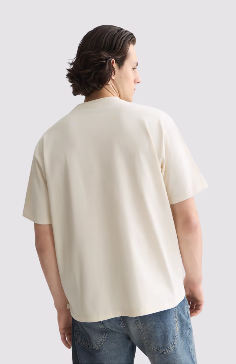 Seasonal Core 3 Crosses Chest Pocket Loose-Fit T-Shirt
