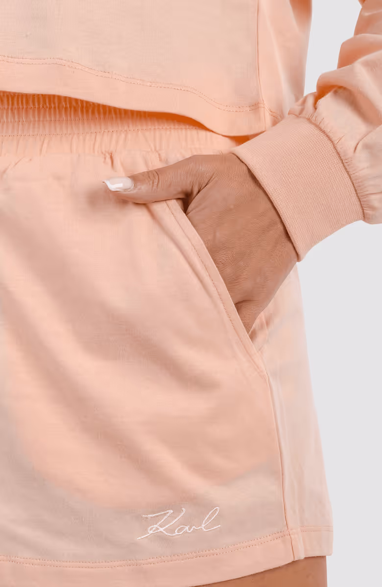 Signature Lightweight Shorts