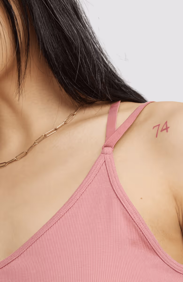 Spaghetti strap tank top wmn
