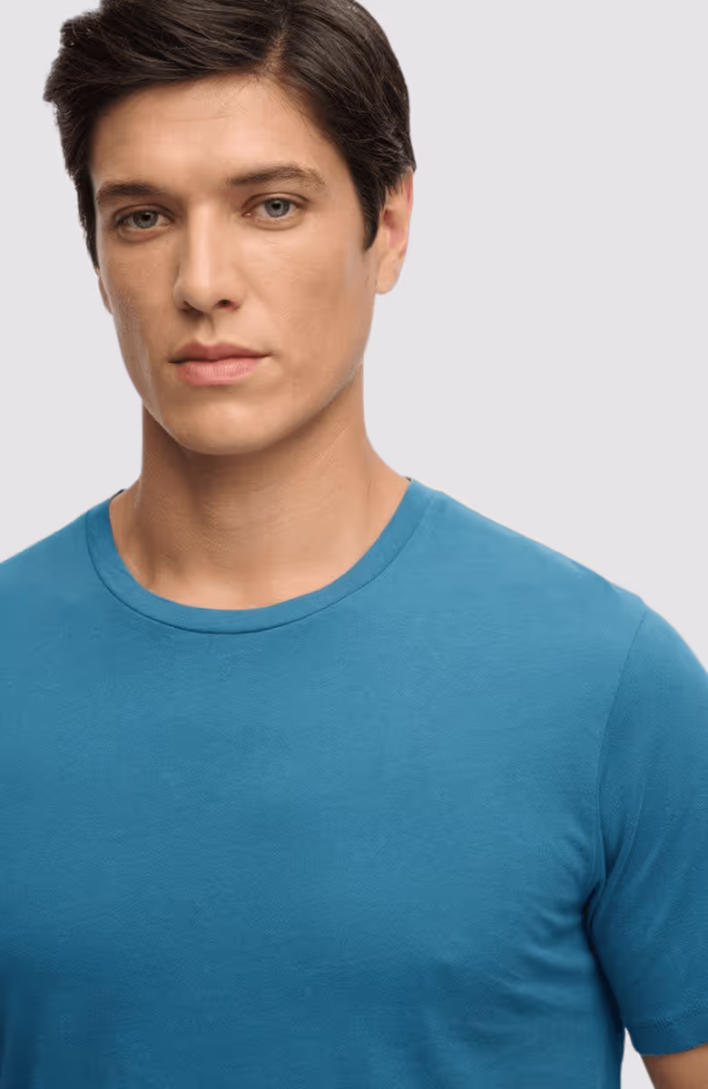 Classic Essential Tee