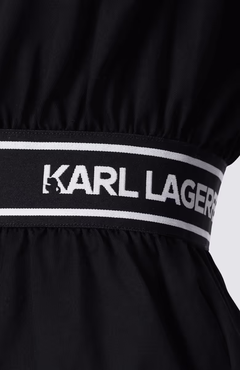 Jersey Logo Button Down