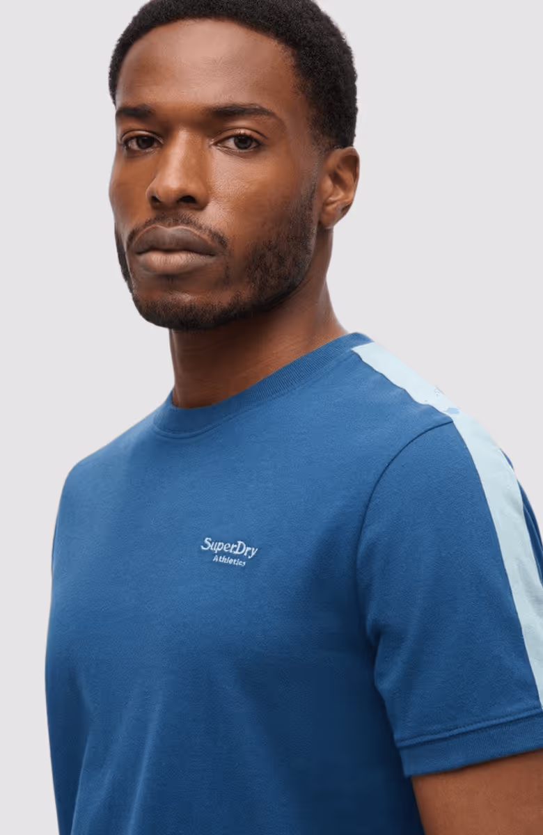 Essential Logo Retro St Tee