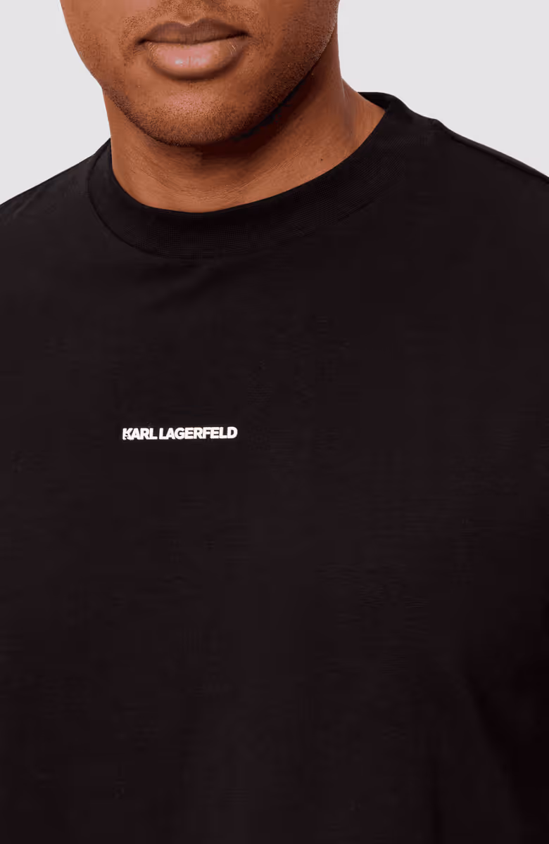 T-Shirt Crewneck