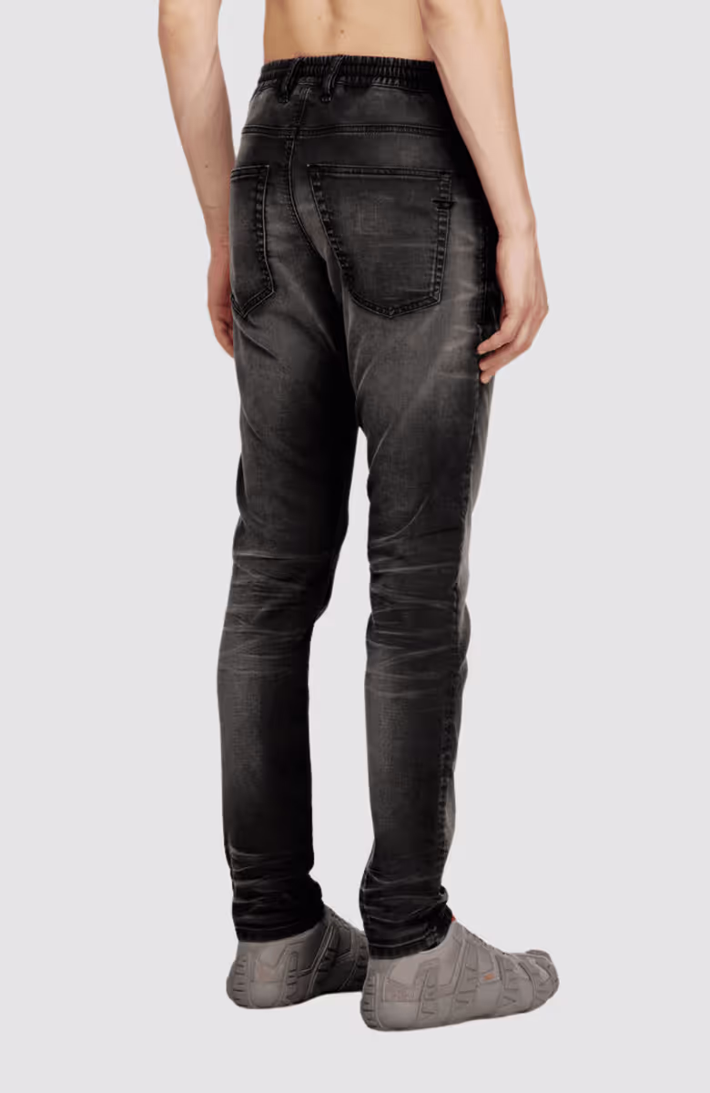 2032 D Krooley B 068Ug