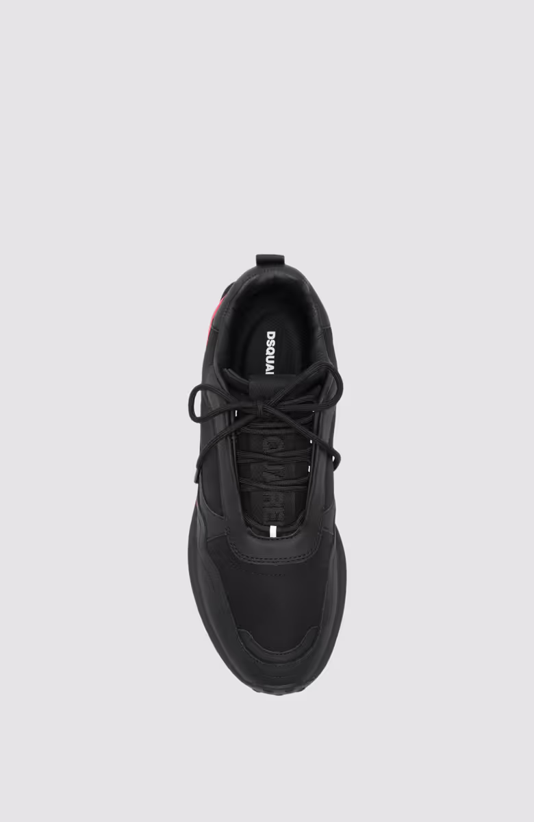 D2 Flow Sneakers