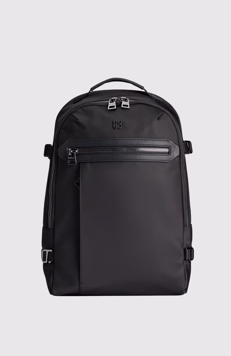 Elliott N_Backpack