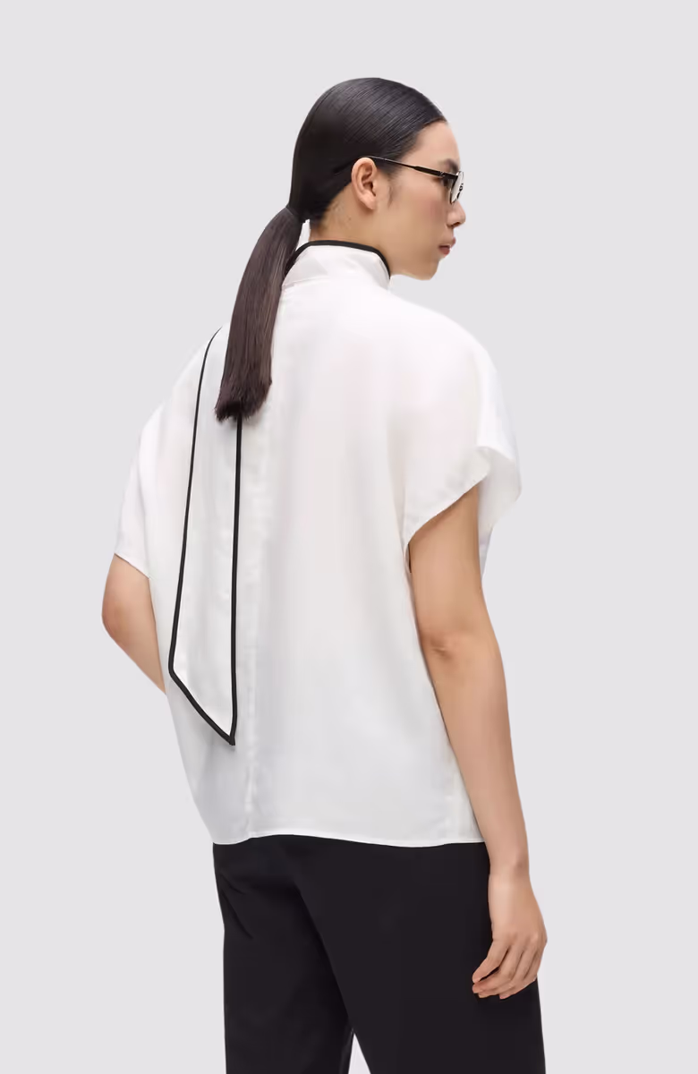 Linen Blend Piping Blouse