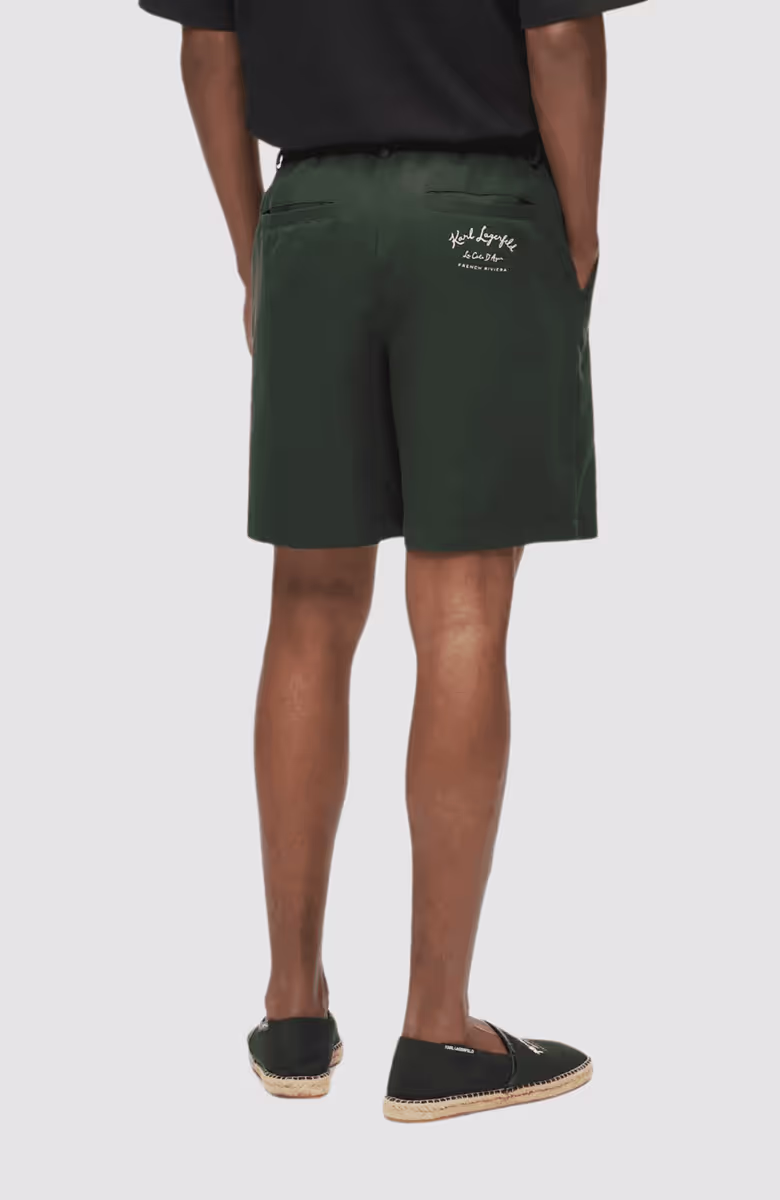 Vacances Tencel Blend Shorts