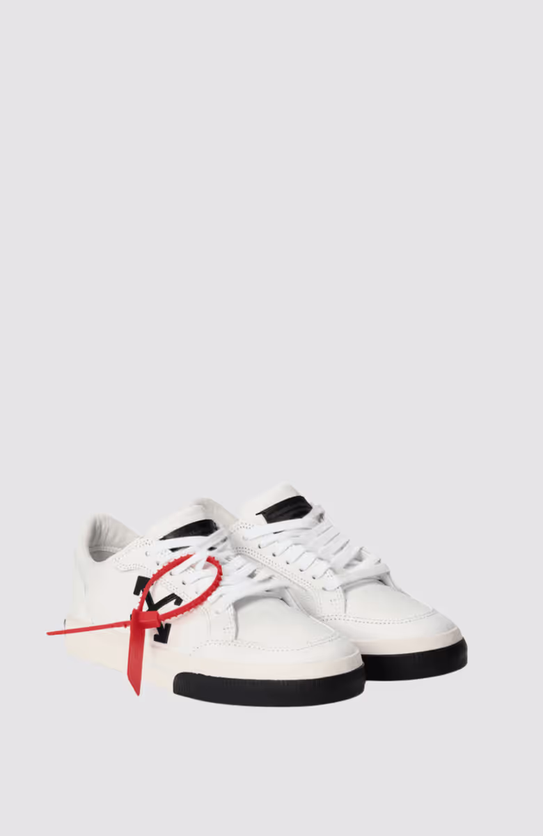 Vulc Low Calf Sneakers