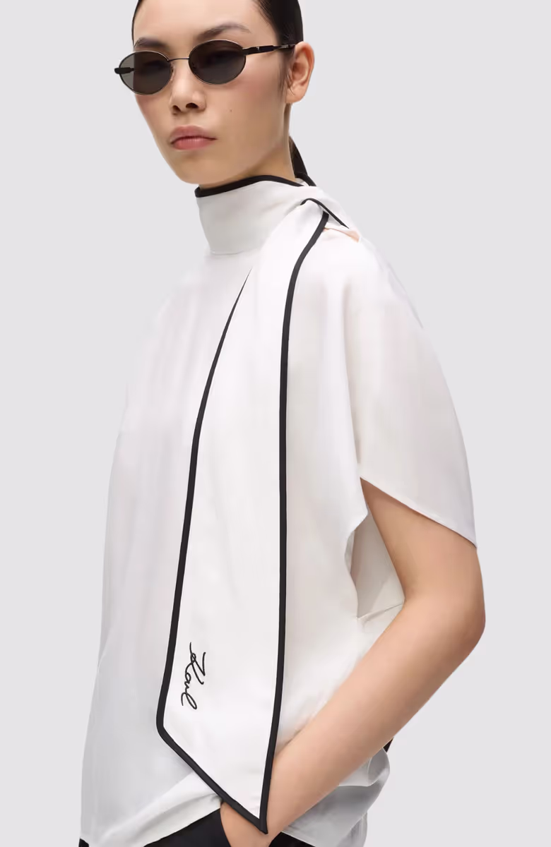 Linen Blend Piping Blouse