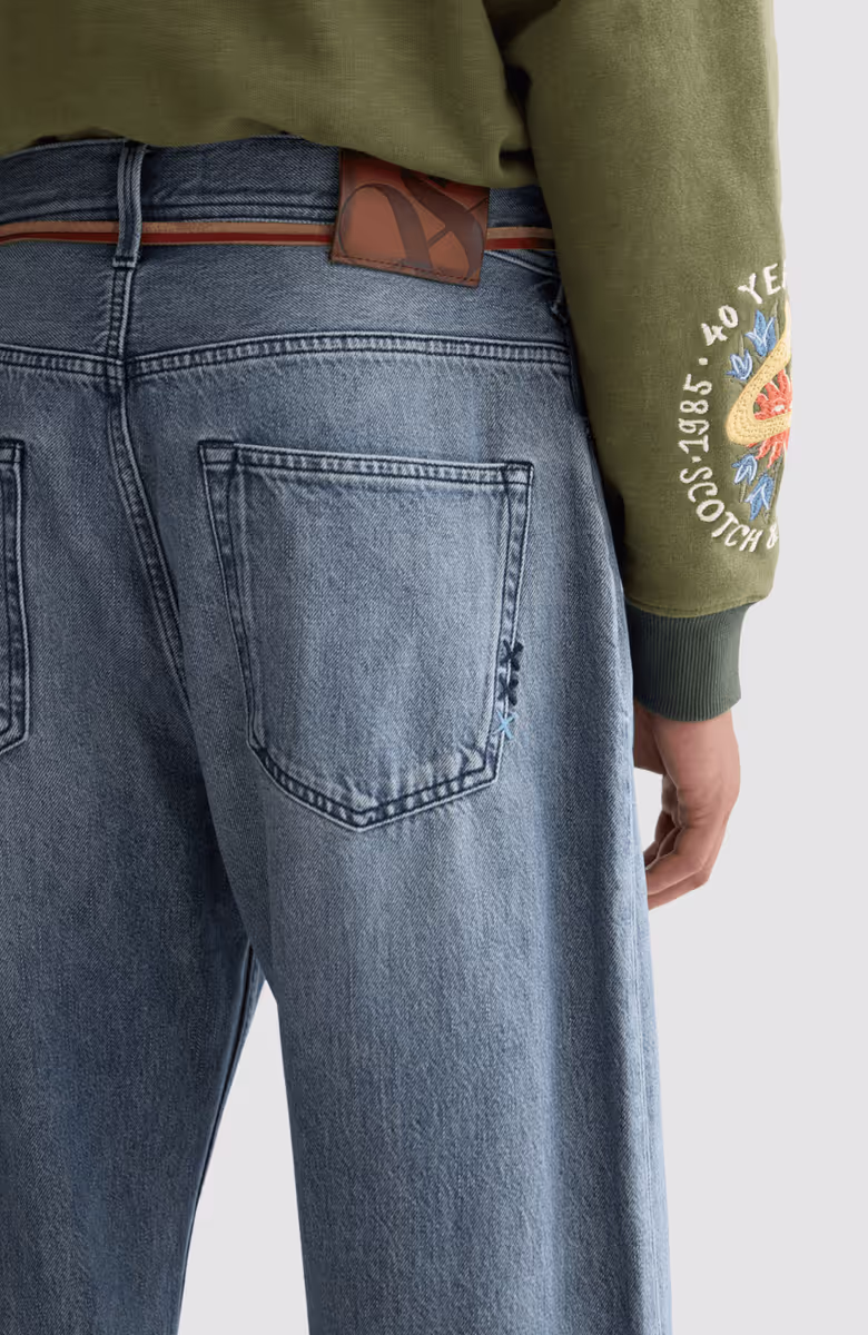 The Pitch loose jeans