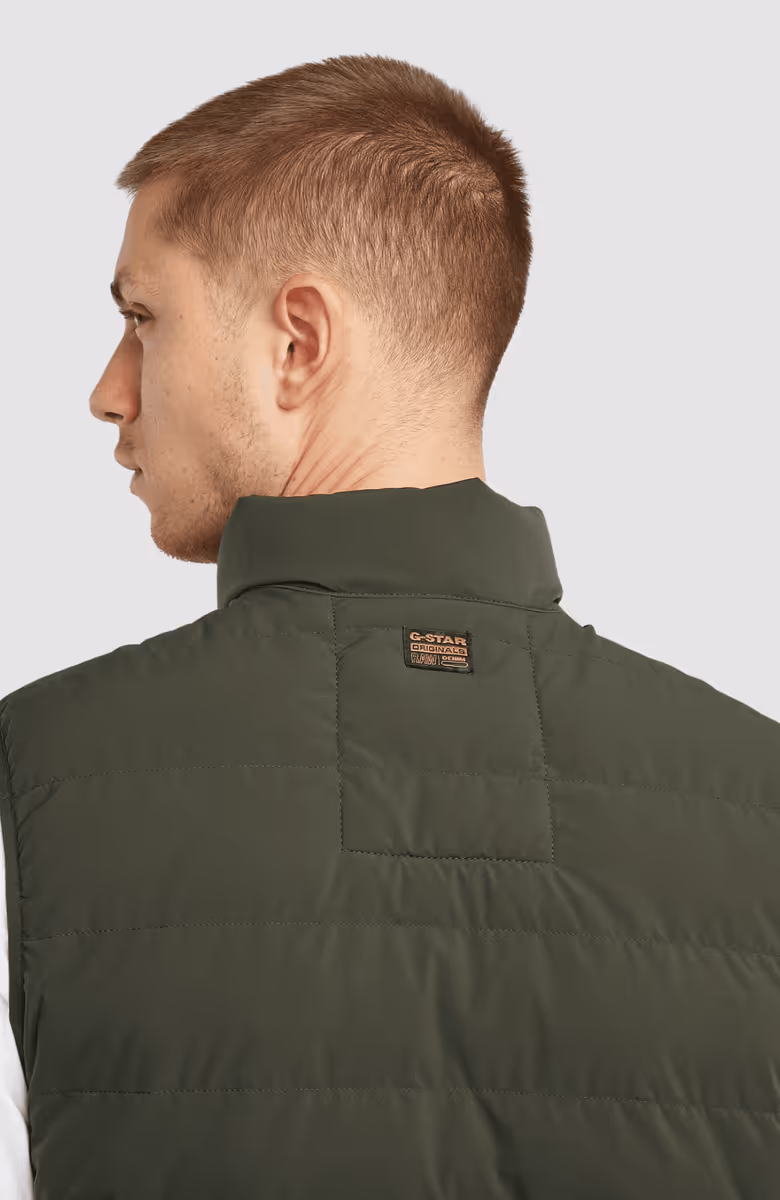 Foundation liner vest