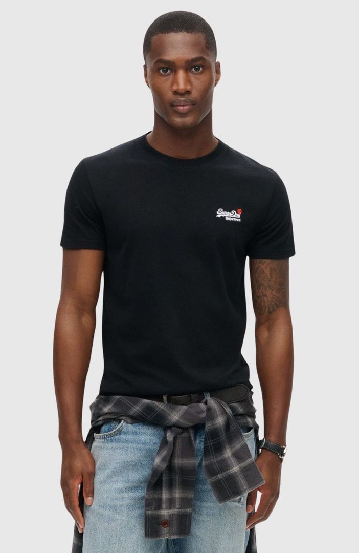 Essential Contrast Emb Tee