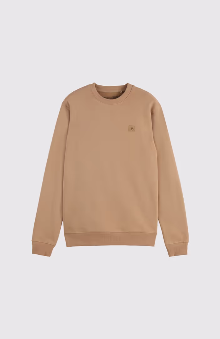 Seasonal Core - Regular-Fit Logo Sweatshirt
