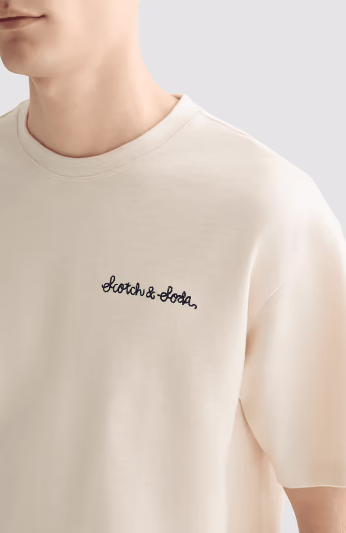 Slubyarn chest pocket artwork relaxedfit T-shirt