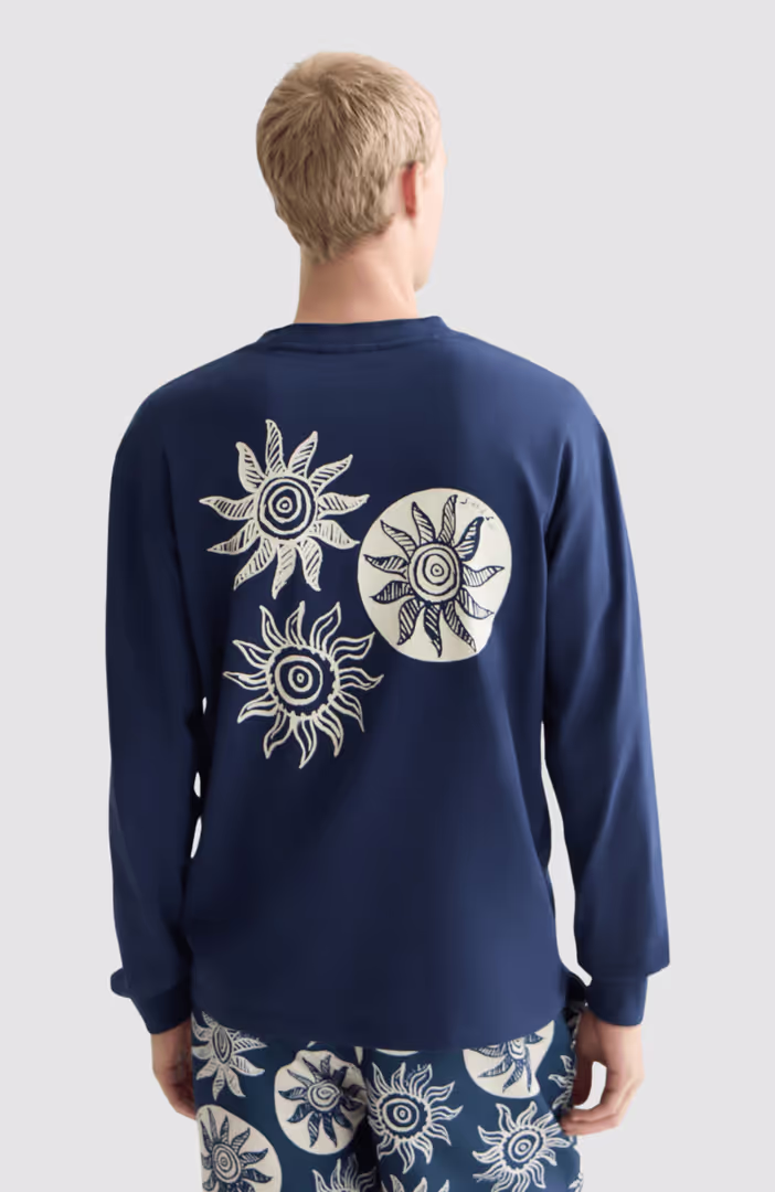 Back artwork relaxedfit longsleeved T-shirt