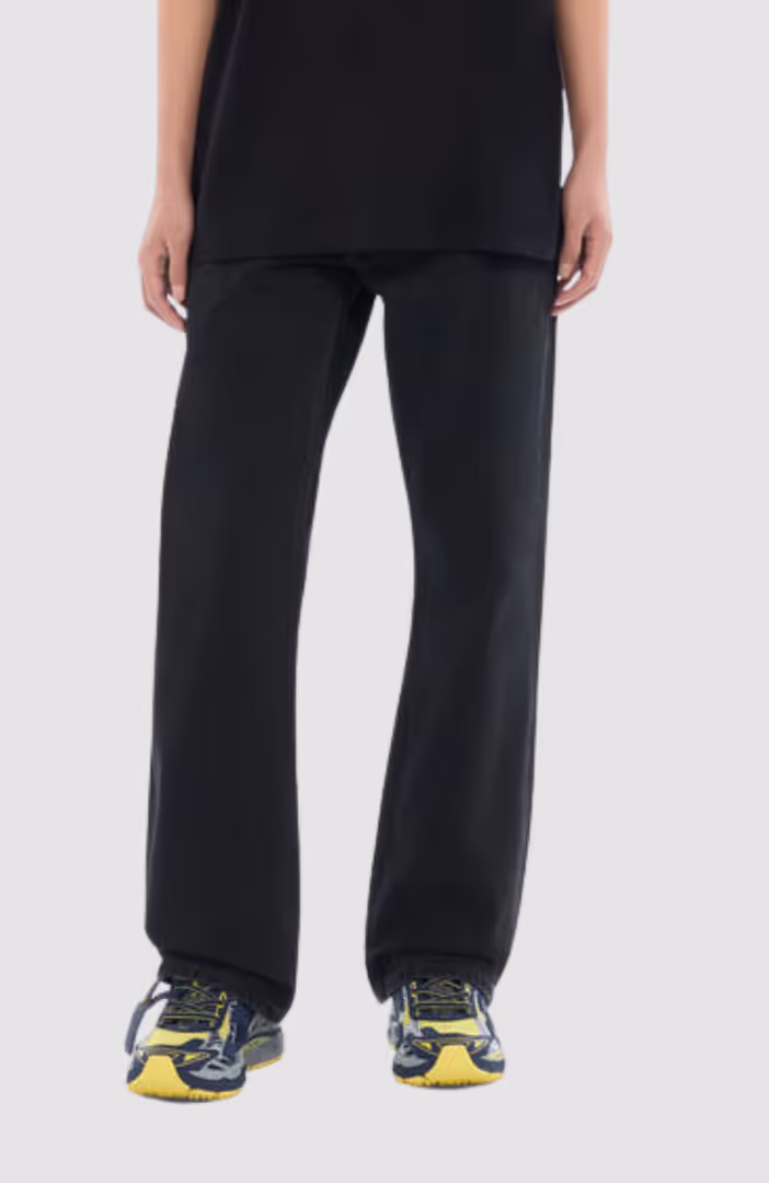 Half Arrow Slim Relax Jeans