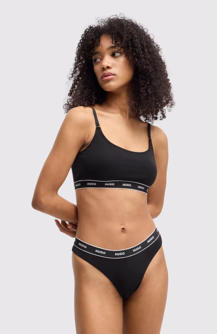 TRIPLET THONG DESIGN