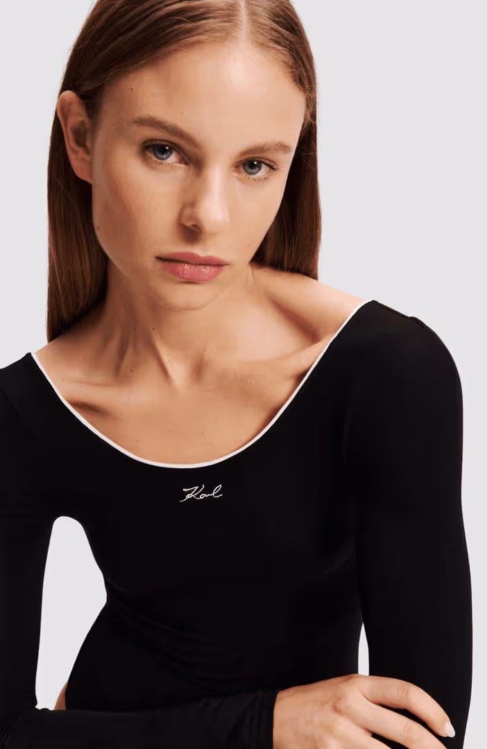 Signature Scoop Neck Ls Body