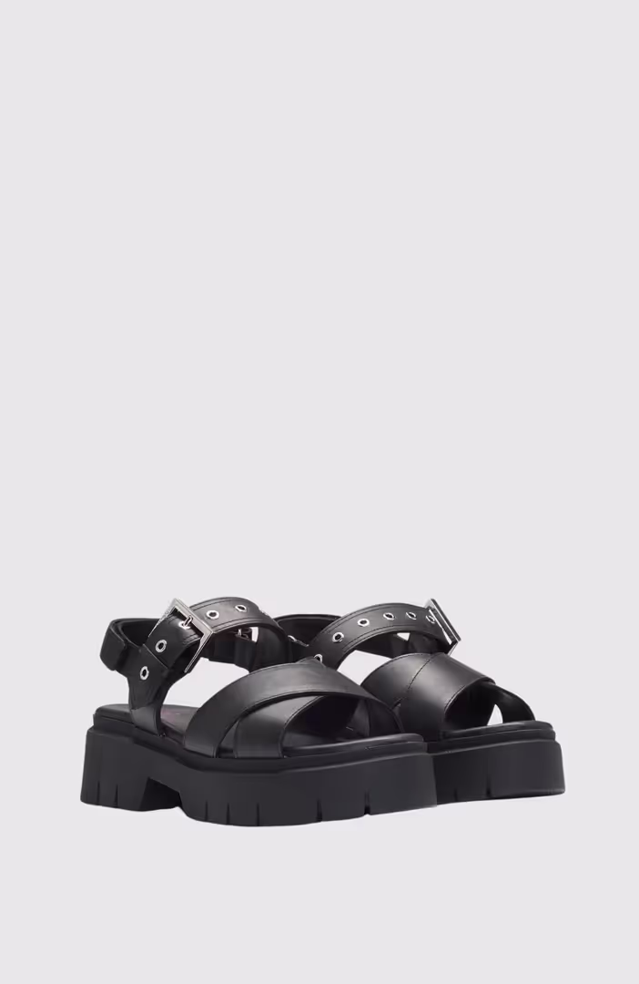 Kris_Sandal_BKNA