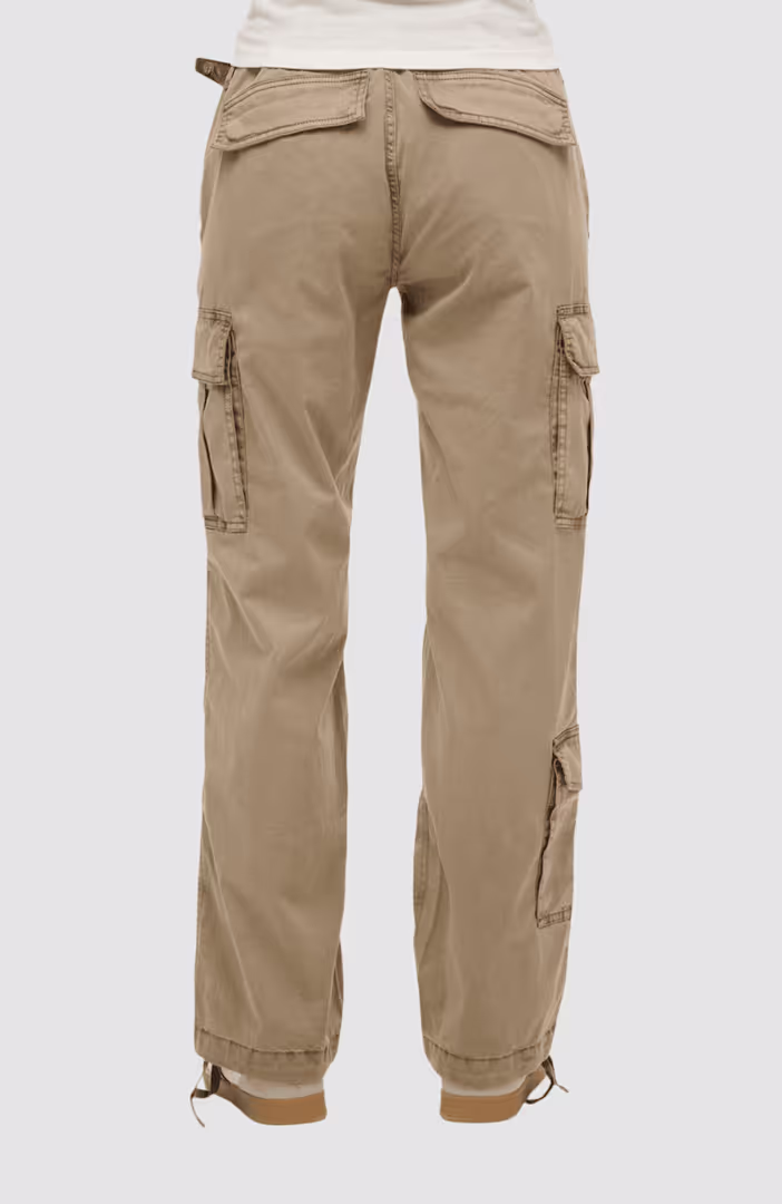 Low Rise Straight Cargo Pant