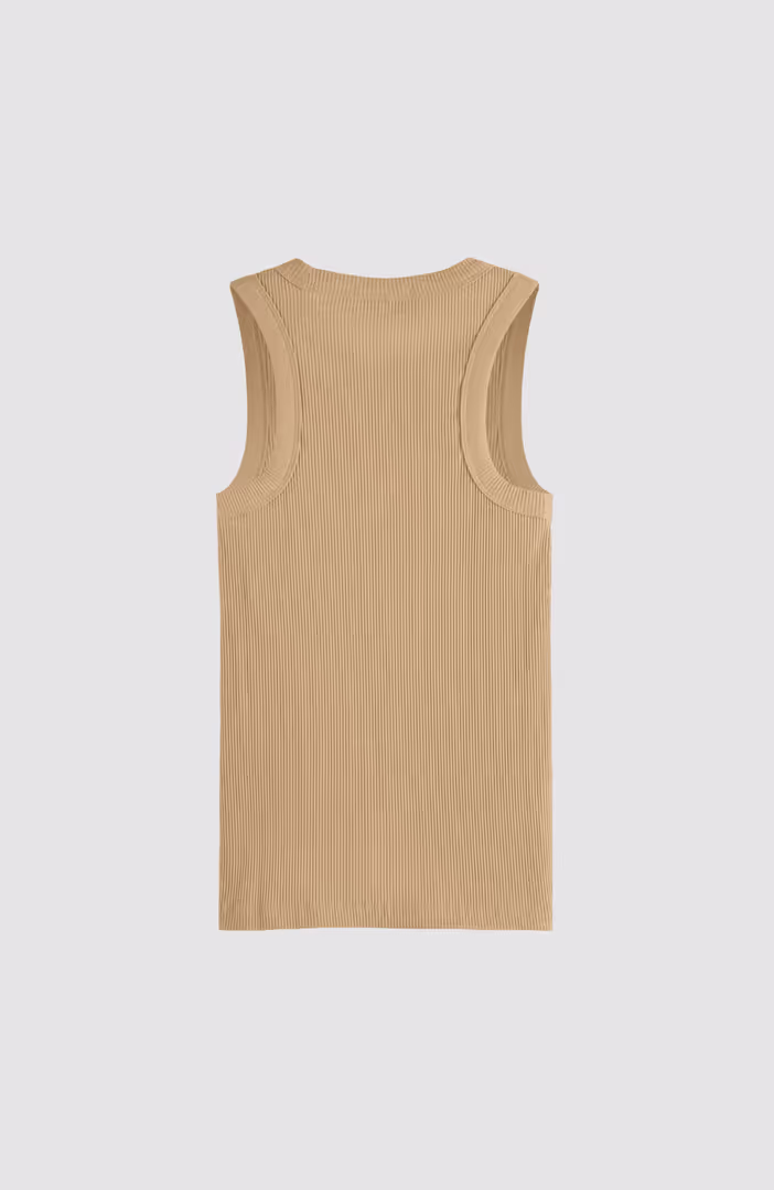 Racer tank