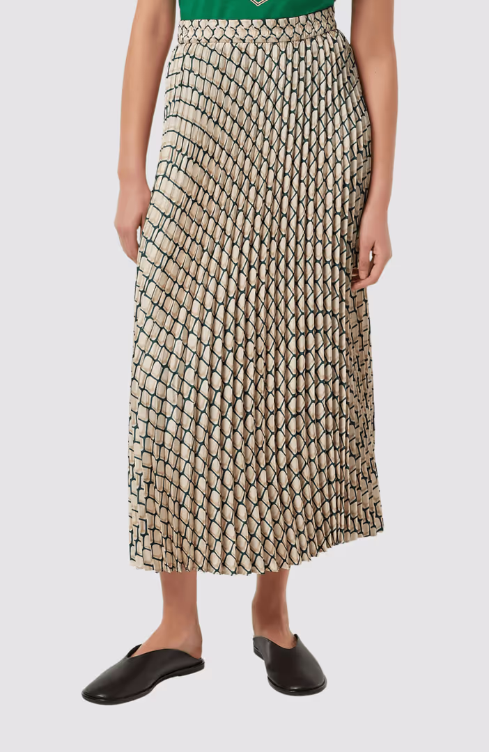 Pleated skirt