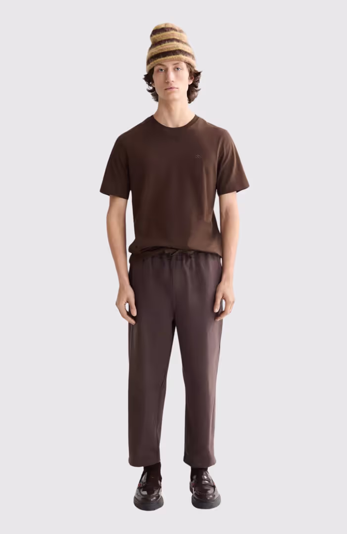 Seasonal Core - Regular-Fit Logo T-Shirt