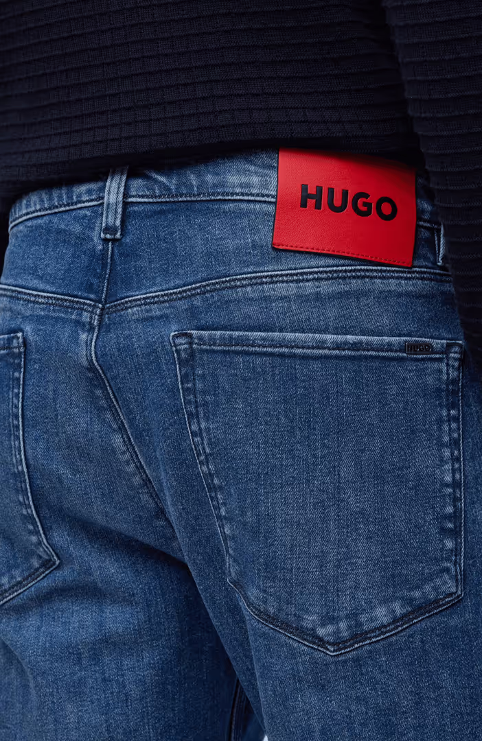 HUGO 708